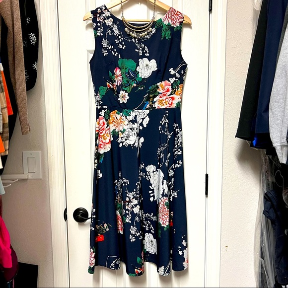 Flower navy blue midi dress - Picture 1 of 9
